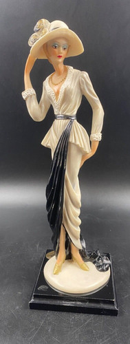 Statua statuetta figurine - statuetta,