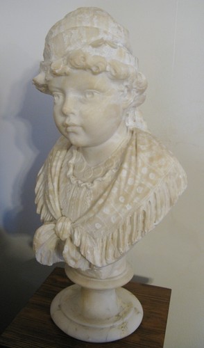 Antica statua busto - , in