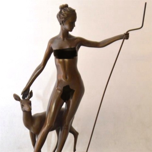Statua donna bronzo doe - statua,