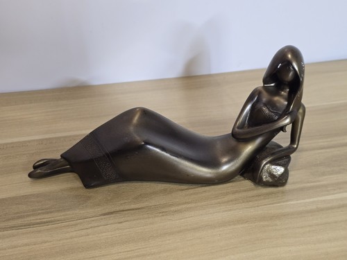 Figura donna statuina - di,